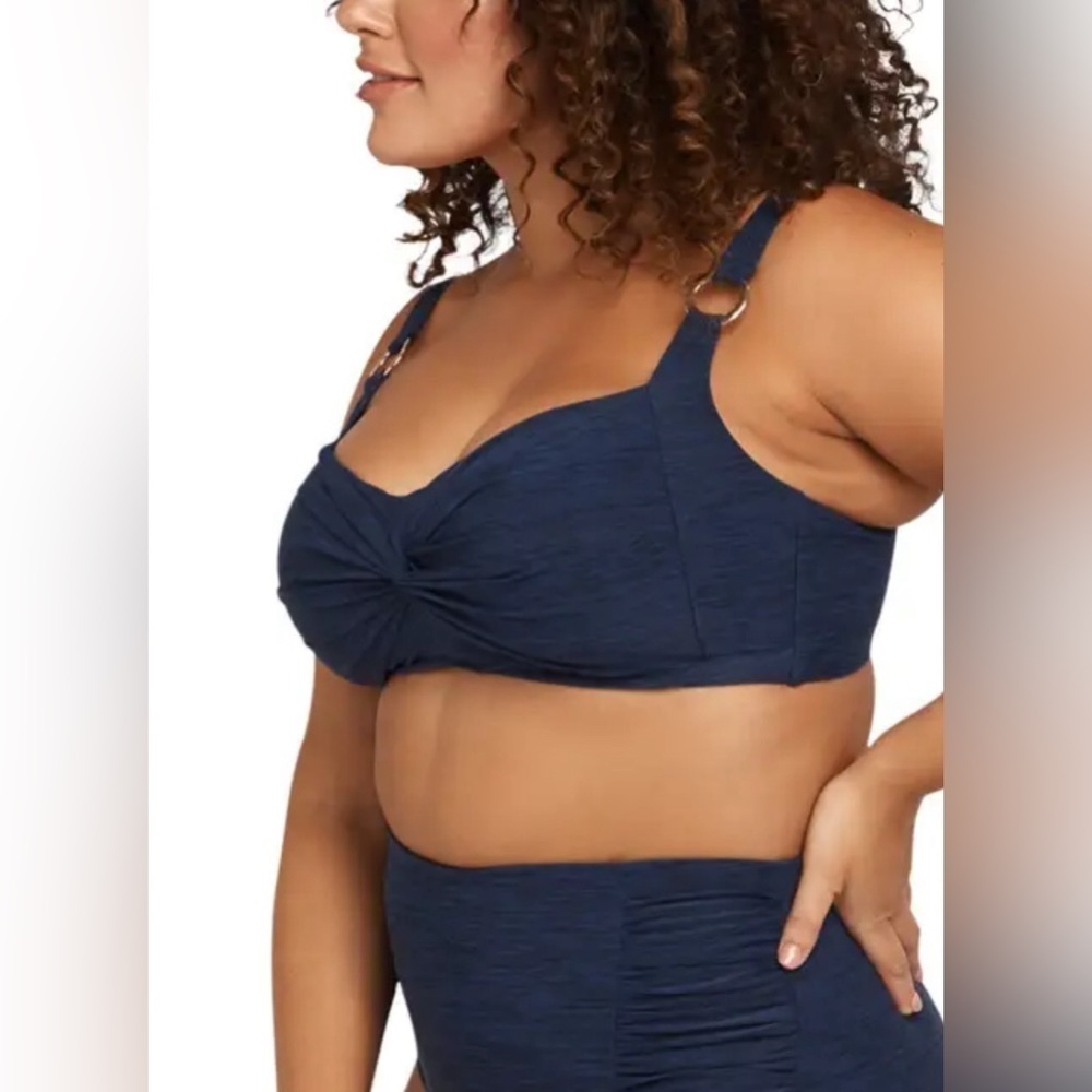 NWT Artesands Size 10 Melange‎ Botticelli Bikini Top Navy